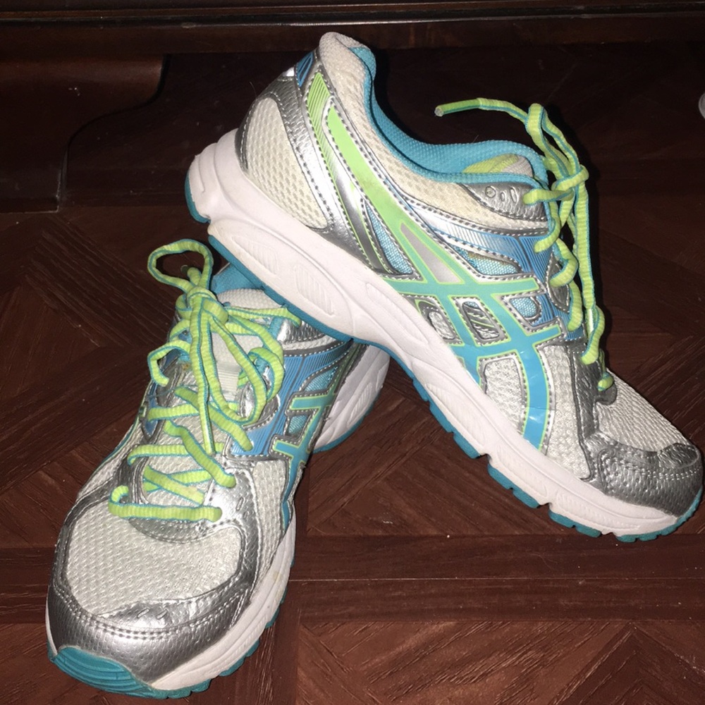 ASICS - Picture 4 of 4